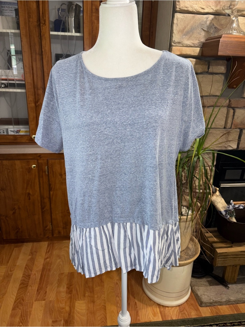 Casual Short-Sleeve Heathered Blue Top with Striped Hem & back split w/buttons.